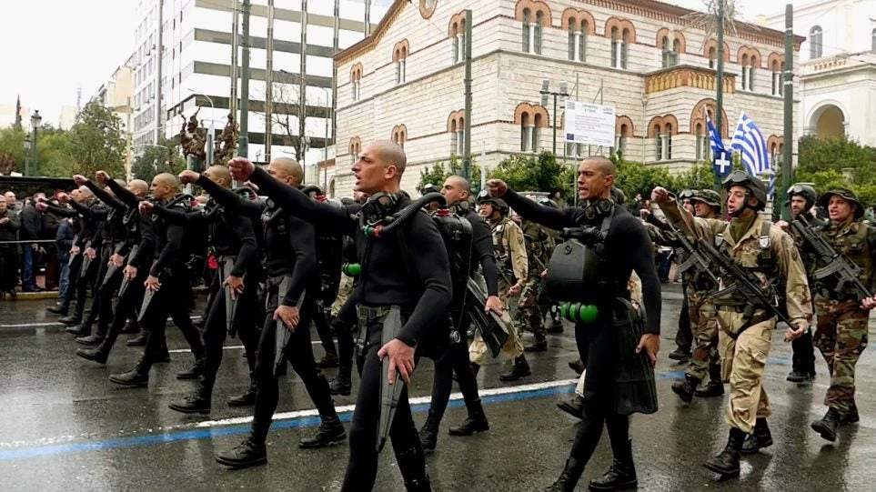 Άρχισαν τα όργανα – «Να καταργηθεί το Μακεδονία Ξακουστή» – Μετά την υπουργό Άμυνας προκαλεί και ο εκπρόσωπος του Ζάεφ